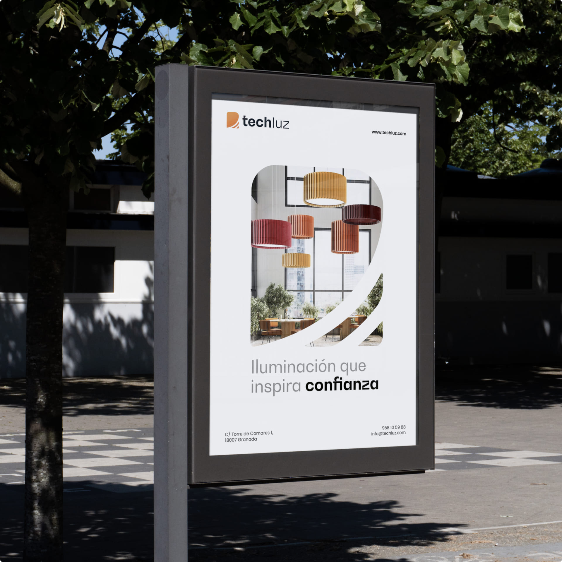 Proyecto de Branding y diseño de marca TechLuz. Estudio de diseño en Granada y Málaga.