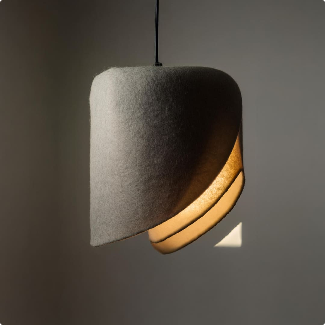 Proyecto de Branding y diseño de marca TechLuz. Estudio de diseño en Granada y Málaga.